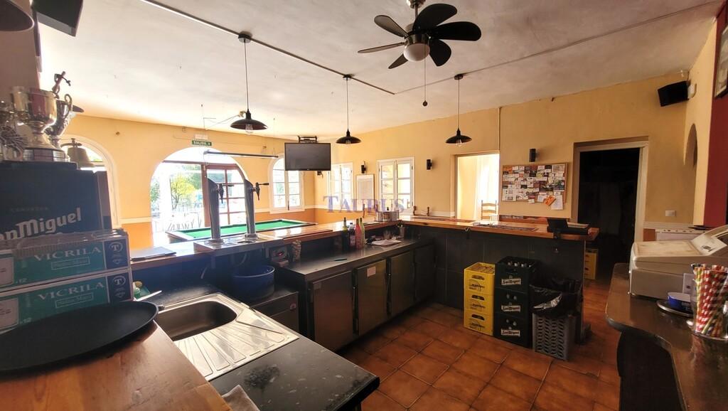 Premise for Sale in Cómpeta