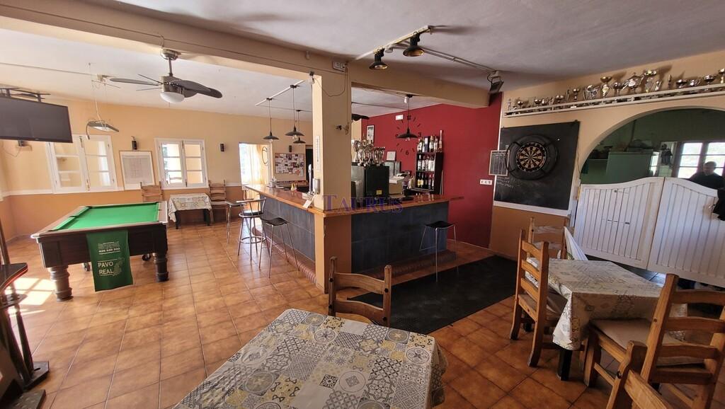 Premise for Sale in Cómpeta