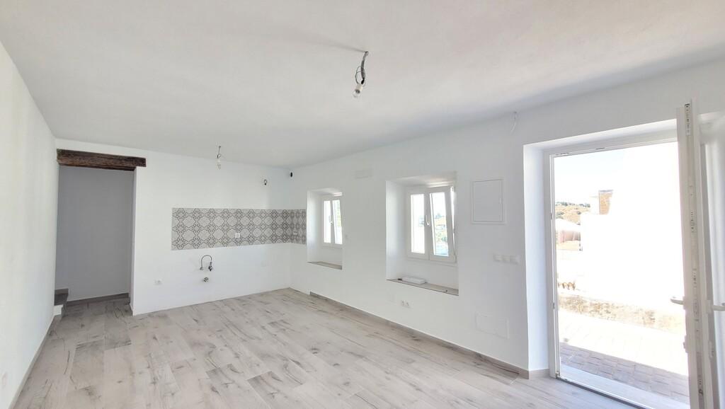 House for Sale in Cómpeta