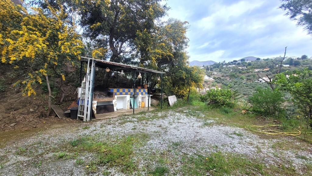 Finca en Venta en Cómpeta