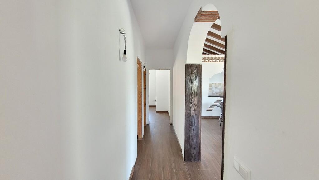 Villa for Sale in Cómpeta