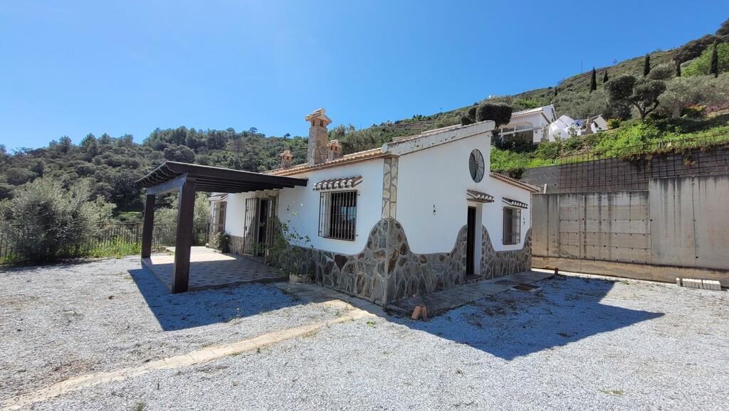 Villa for Sale in Cómpeta