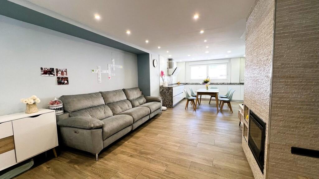 Casa en Venta en Cómpeta