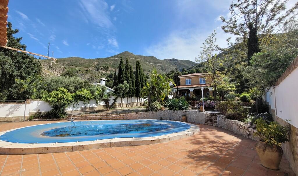 Casa en Venta en Cómpeta