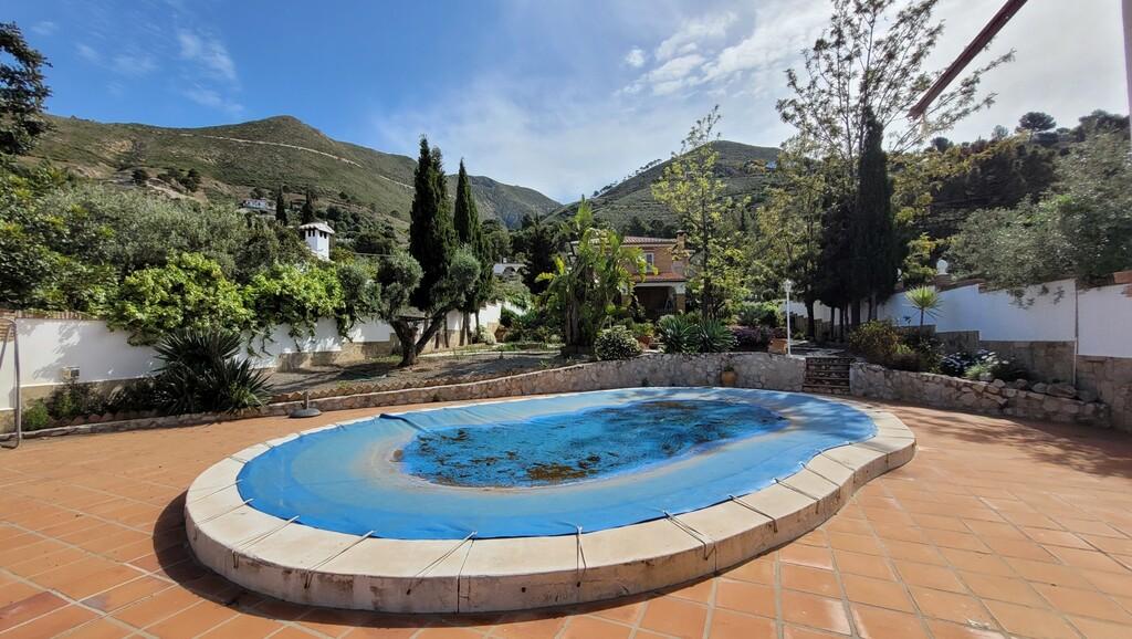 Casa en Venta en Cómpeta