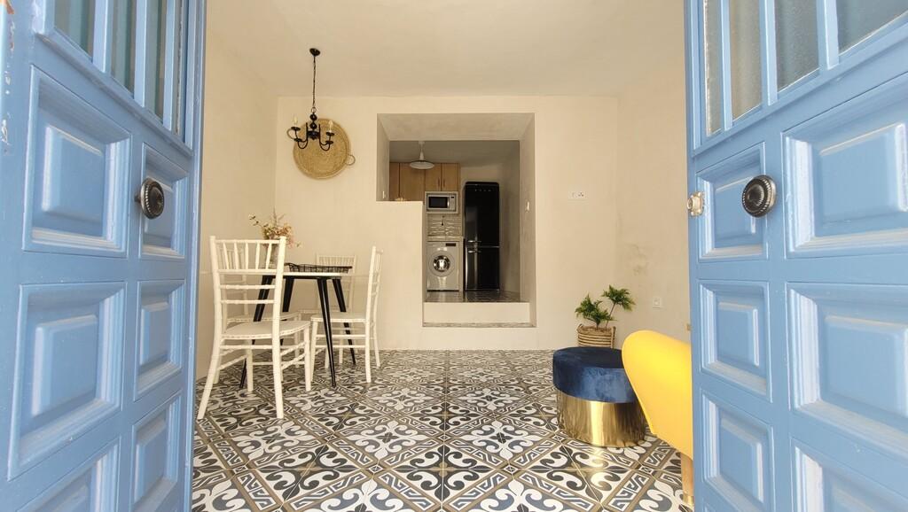 House for Sale in Sayalonga