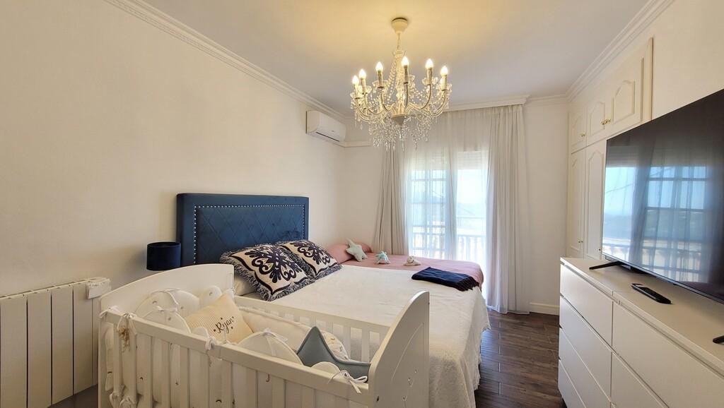 House for Sale in Sayalonga