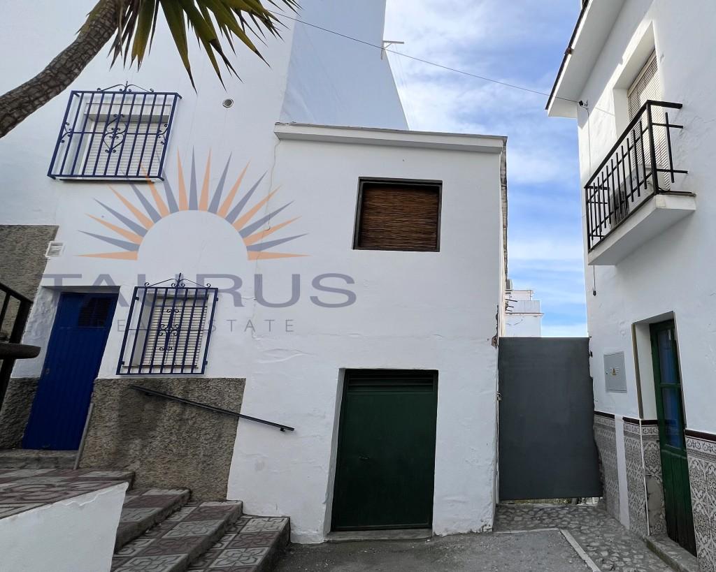 Casa en Venta en Cómpeta