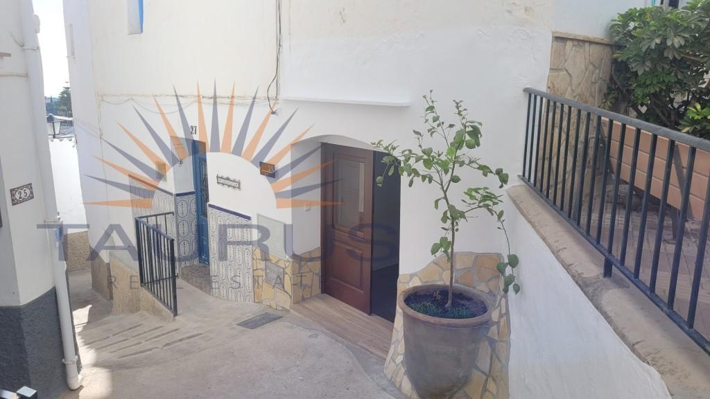 Casa en Venta en Cómpeta
