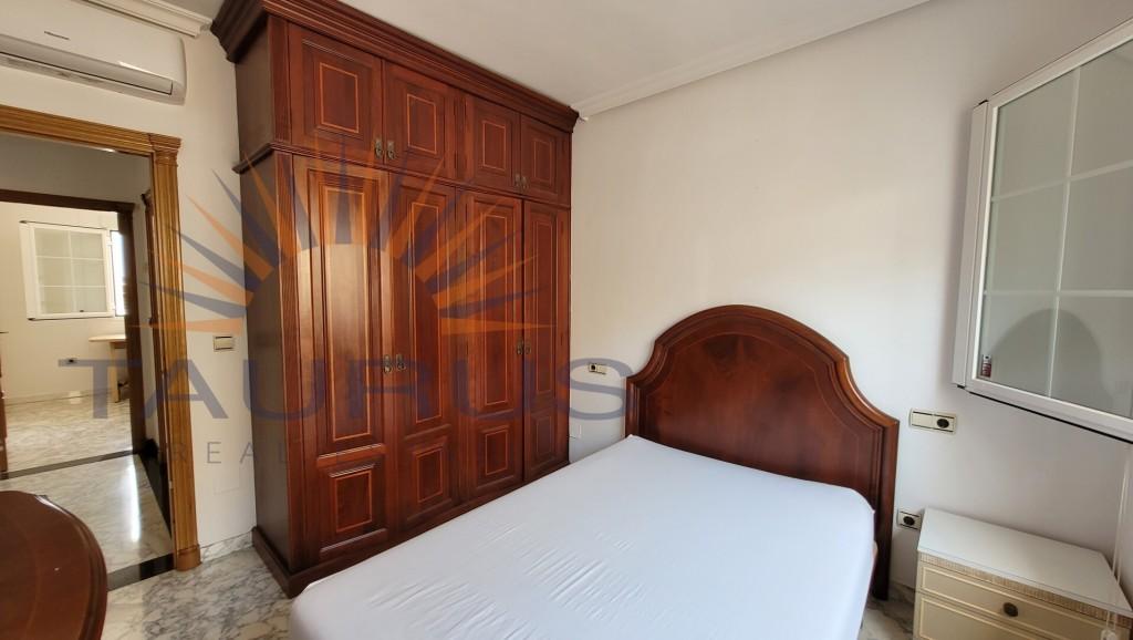 Villa for Sale in Caleta de Vélez