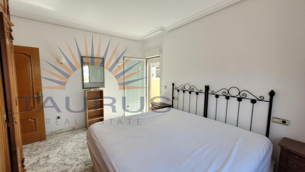 Villa for Sale in Caleta de Vélez
