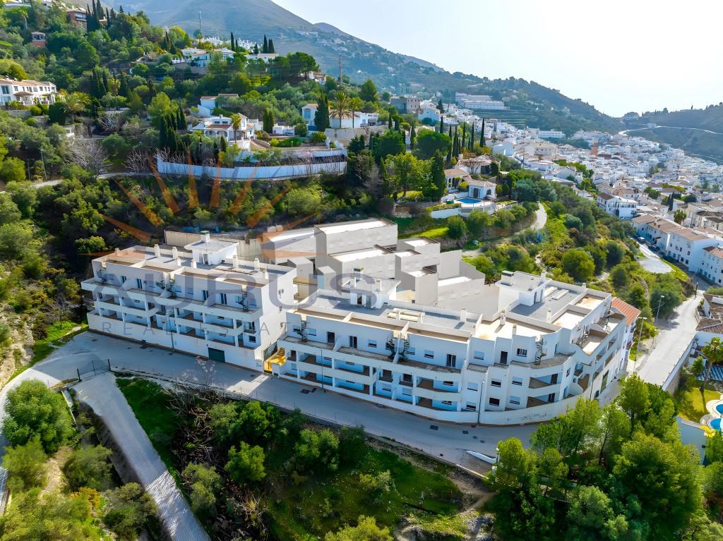 Apartment for Sale in Cómpeta