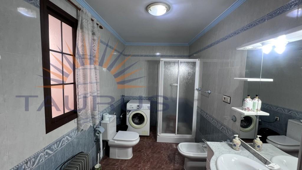 House for Sale in Árchez