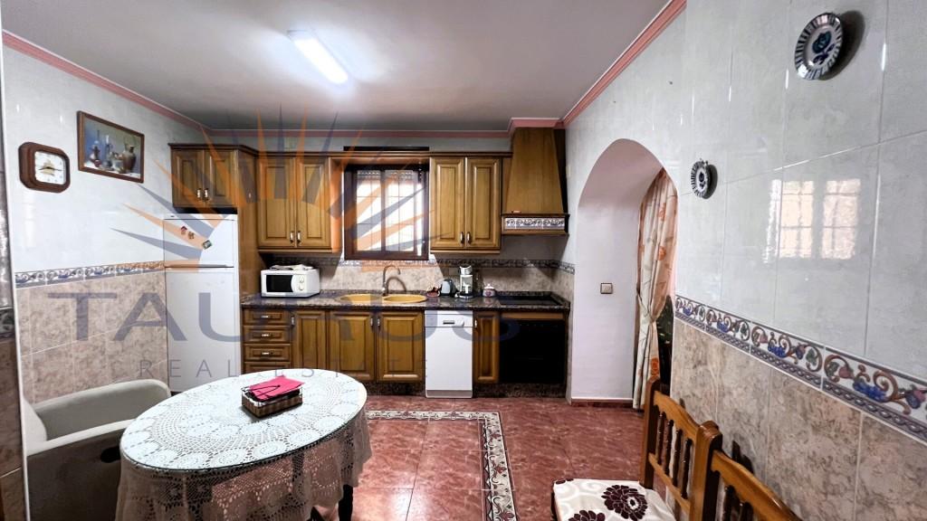 House for Sale in Árchez