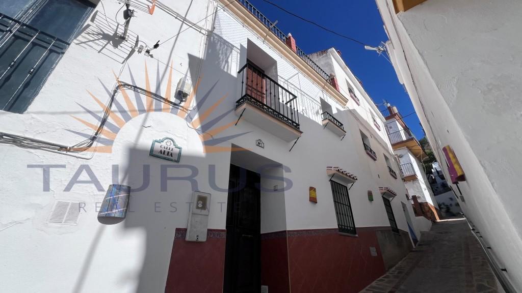 House for Sale in Árchez