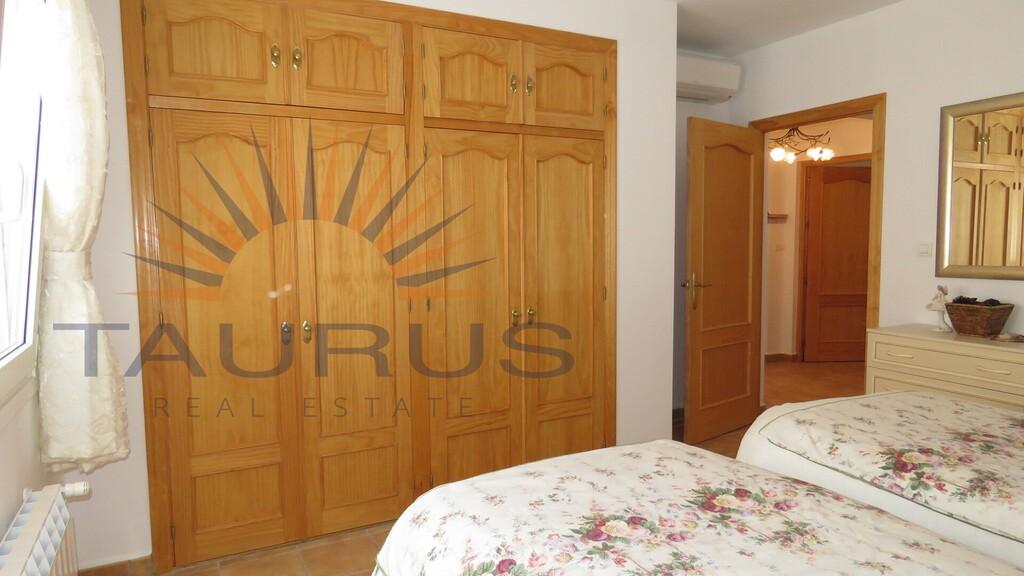 Villa for Sale in Cómpeta