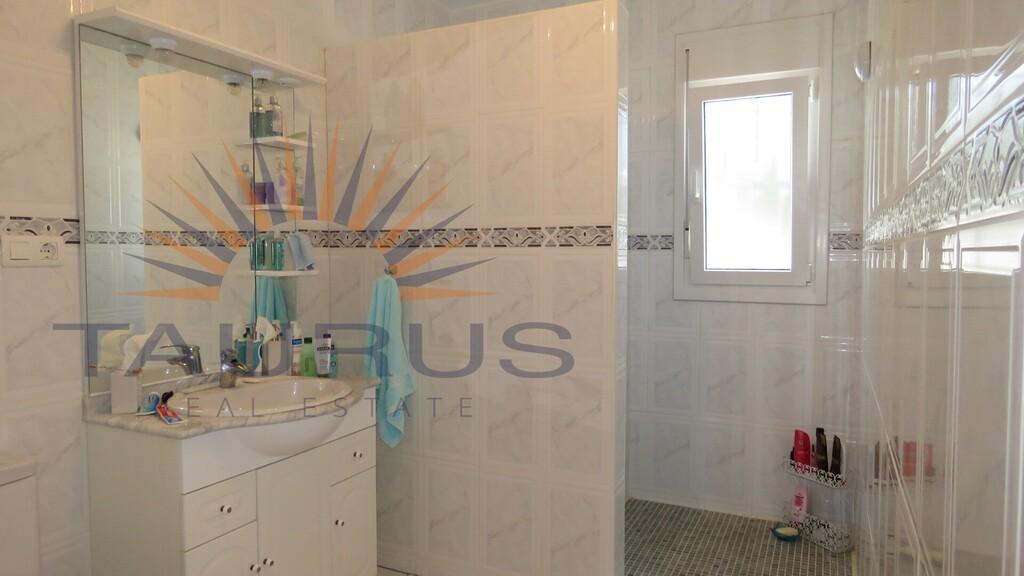 Villa for Sale in Cómpeta