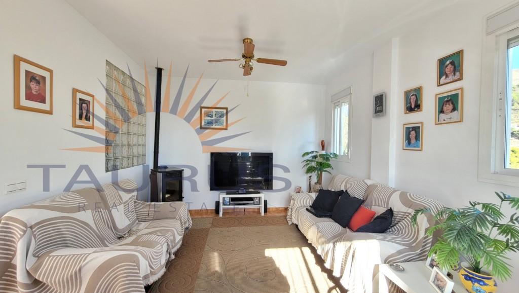 Villa for Sale in Cómpeta