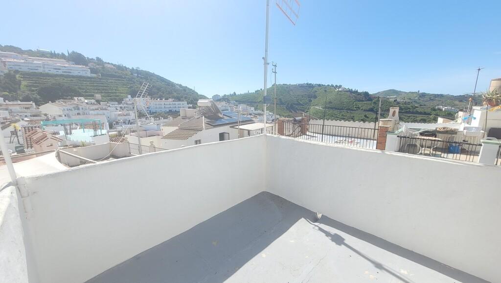 House for Sale in Cómpeta
