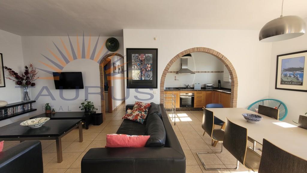 Villa for Sale in Cómpeta