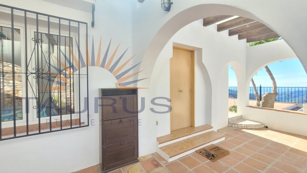 Villa for Sale in Cómpeta