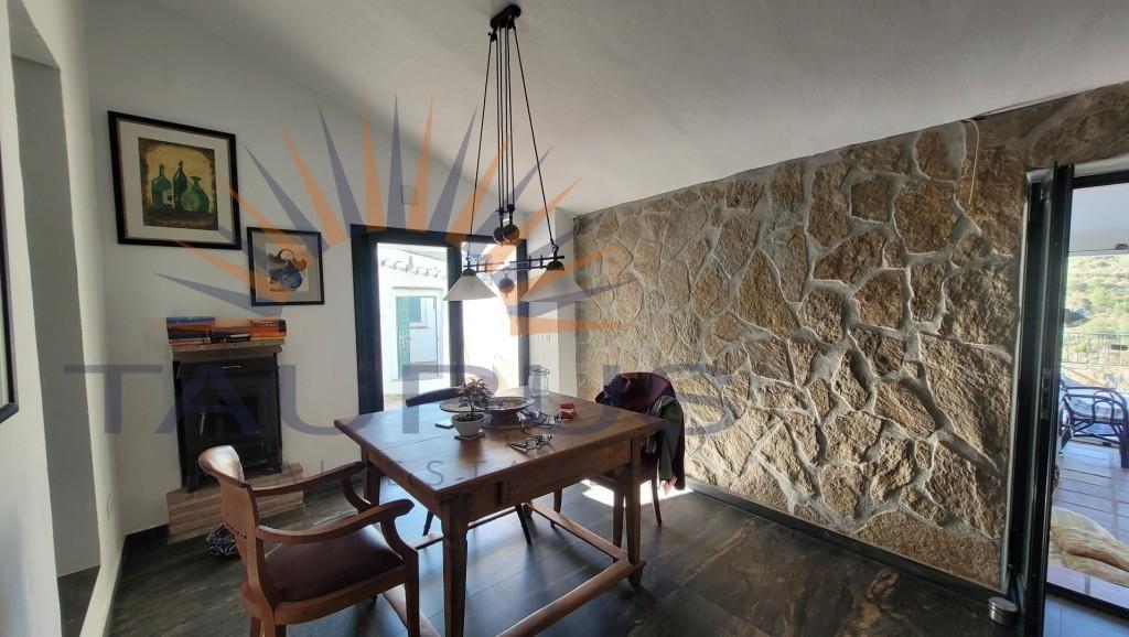 Villa for Sale in Cómpeta