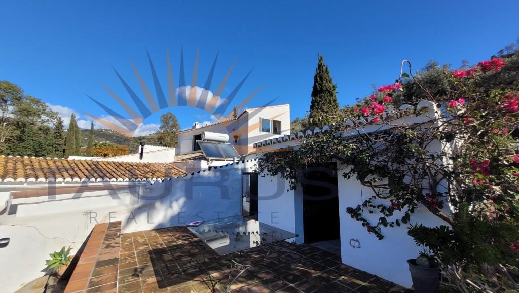 Villa for Sale in Cómpeta