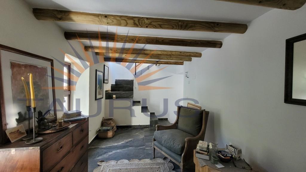 Villa for Sale in Cómpeta