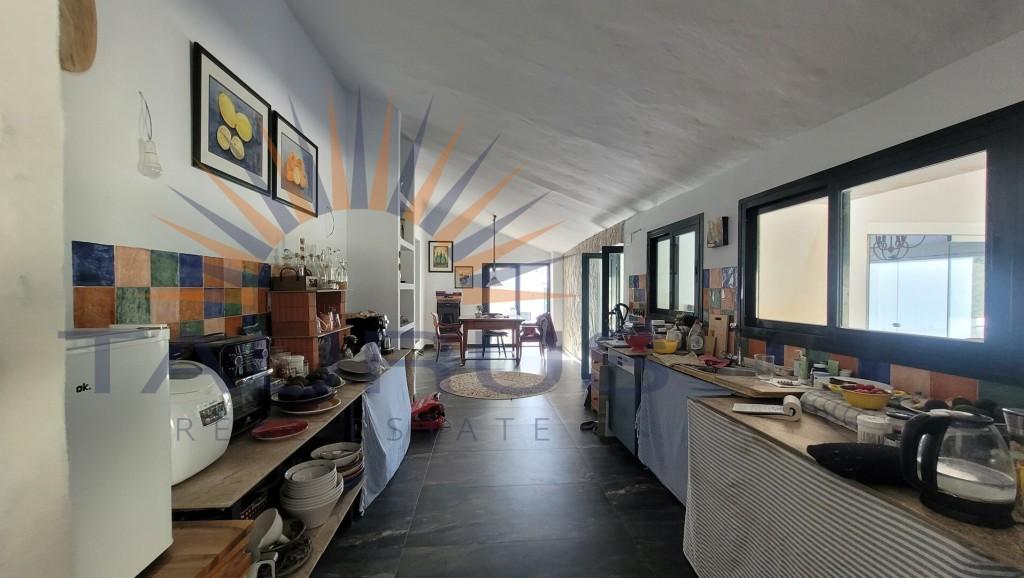 Villa for Sale in Cómpeta