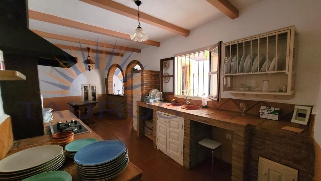 Premise for Sale in Árchez