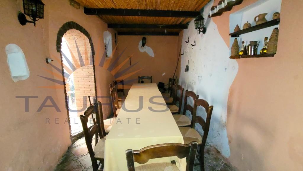 Premise for Sale in Árchez