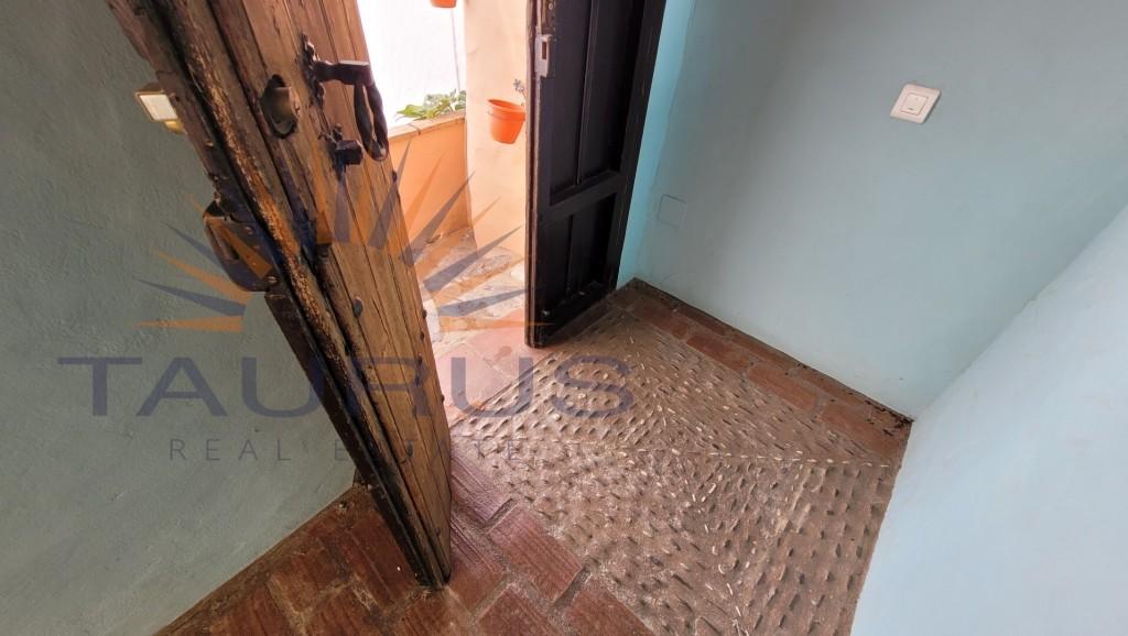 Premise for Sale in Árchez