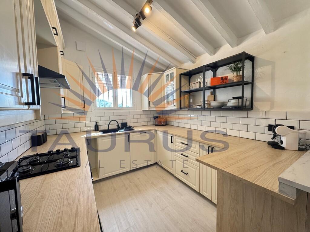 Villa en Venta en Cómpeta