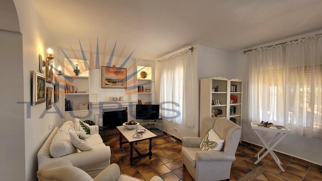 Villa en Venta en Sayalonga