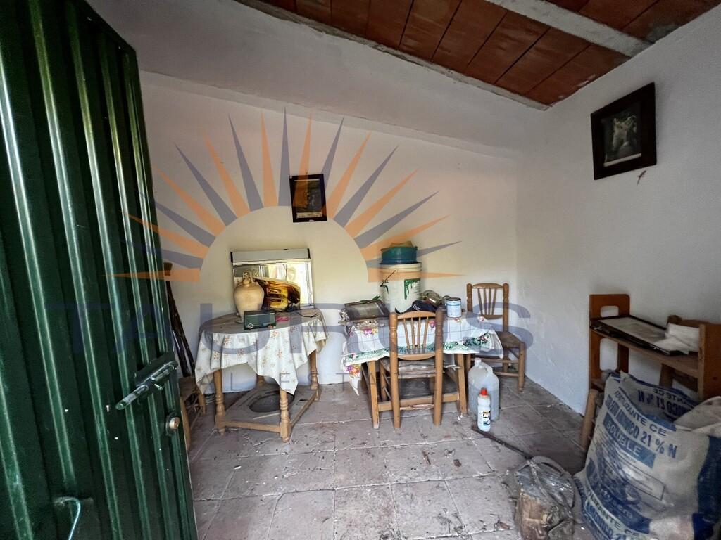 Finca en Venta en Alcaucín