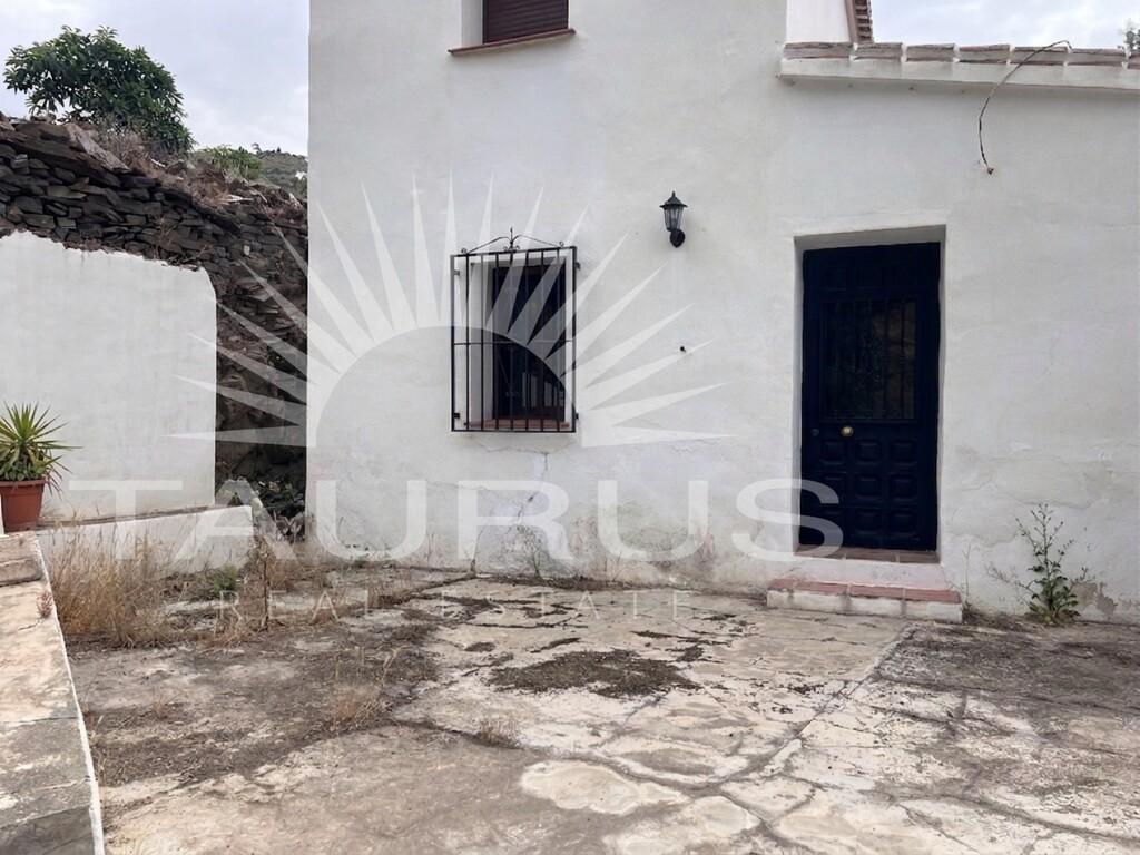 Finca en Venta en Cómpeta