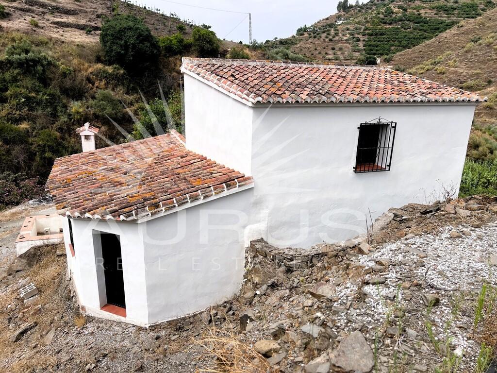 Finca en Venta en Cómpeta