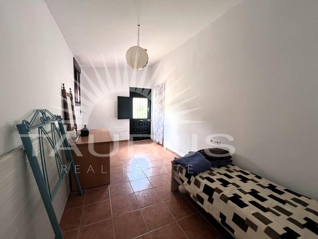 Finca en Venta en Cómpeta