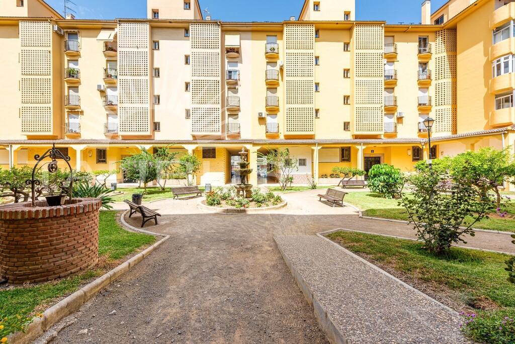 Apartment for Sale in Vélez-Málaga