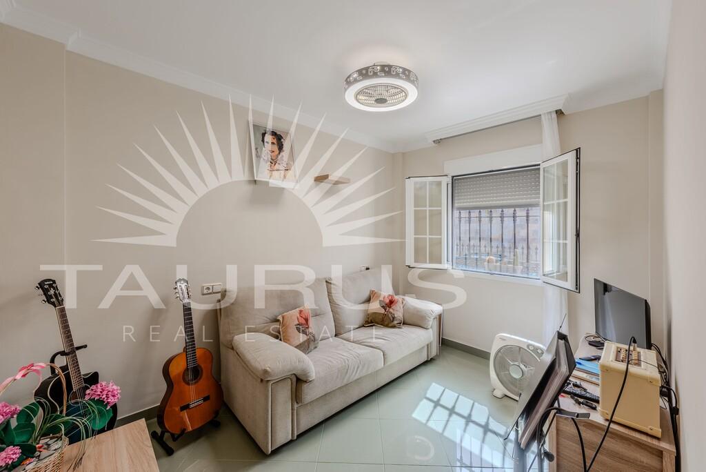 Villa for Sale in Torre del Mar