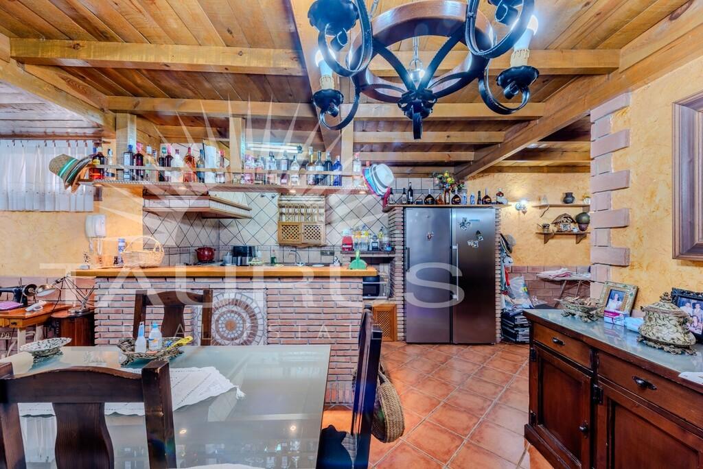 Villa for Sale in Torre del Mar
