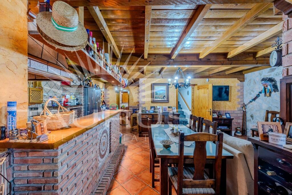 Villa for Sale in Torre del Mar