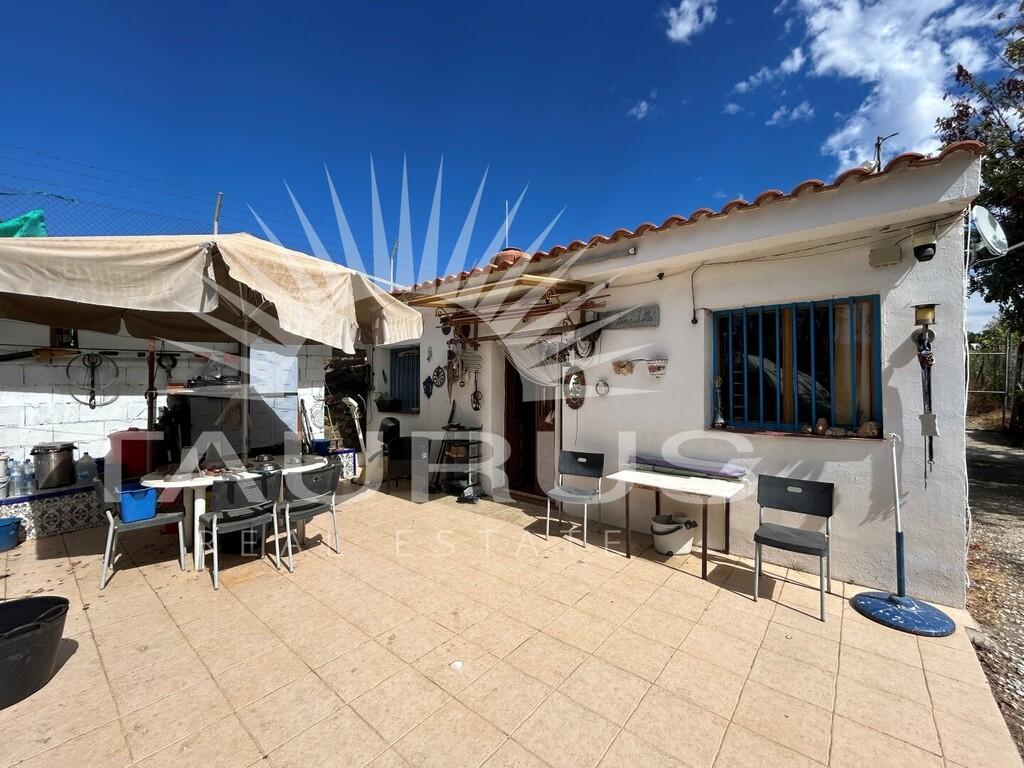 Villa for Sale in Benajarafe