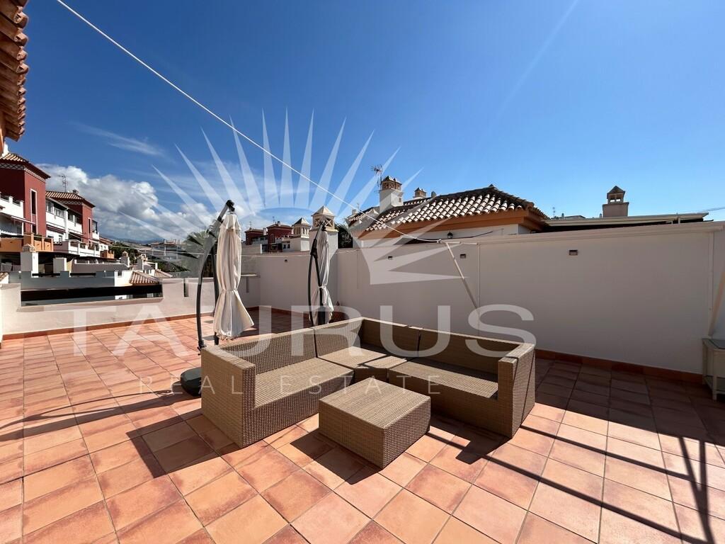 Apartment for Sale in Caleta de Vélez