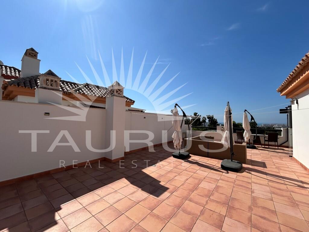 Apartment for Sale in Caleta de Vélez