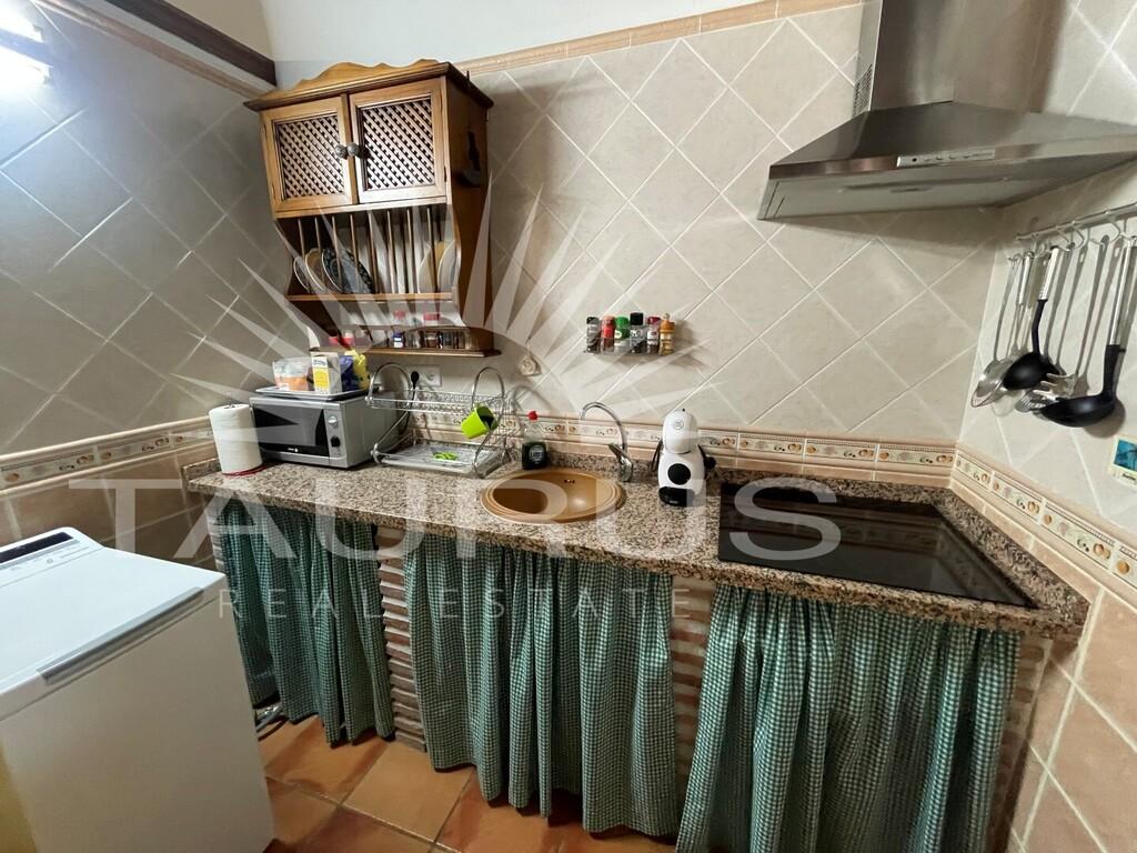 Villa for Sale in El Borge