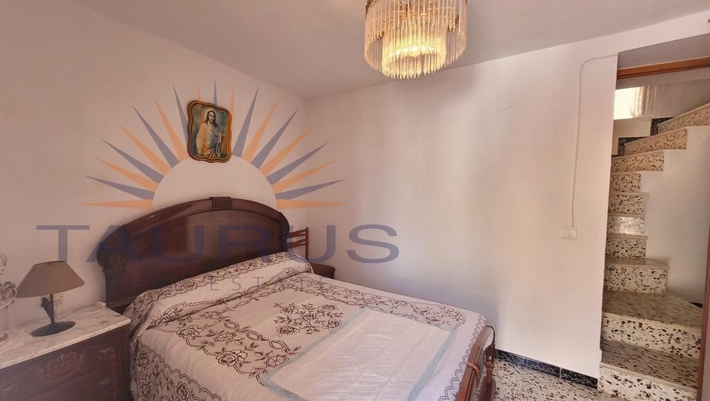 House for Sale in Salares