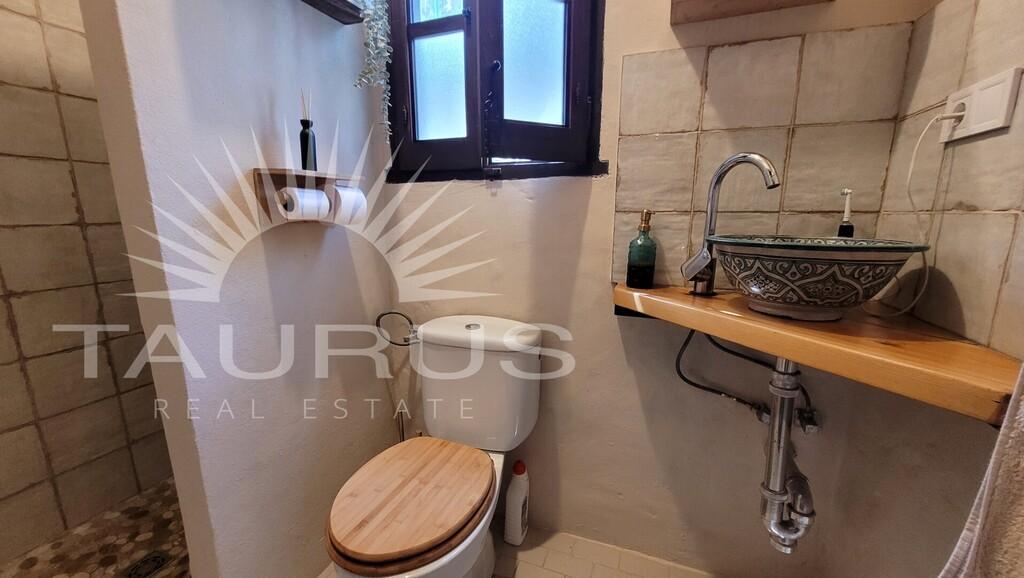 Villa for Sale in Árchez