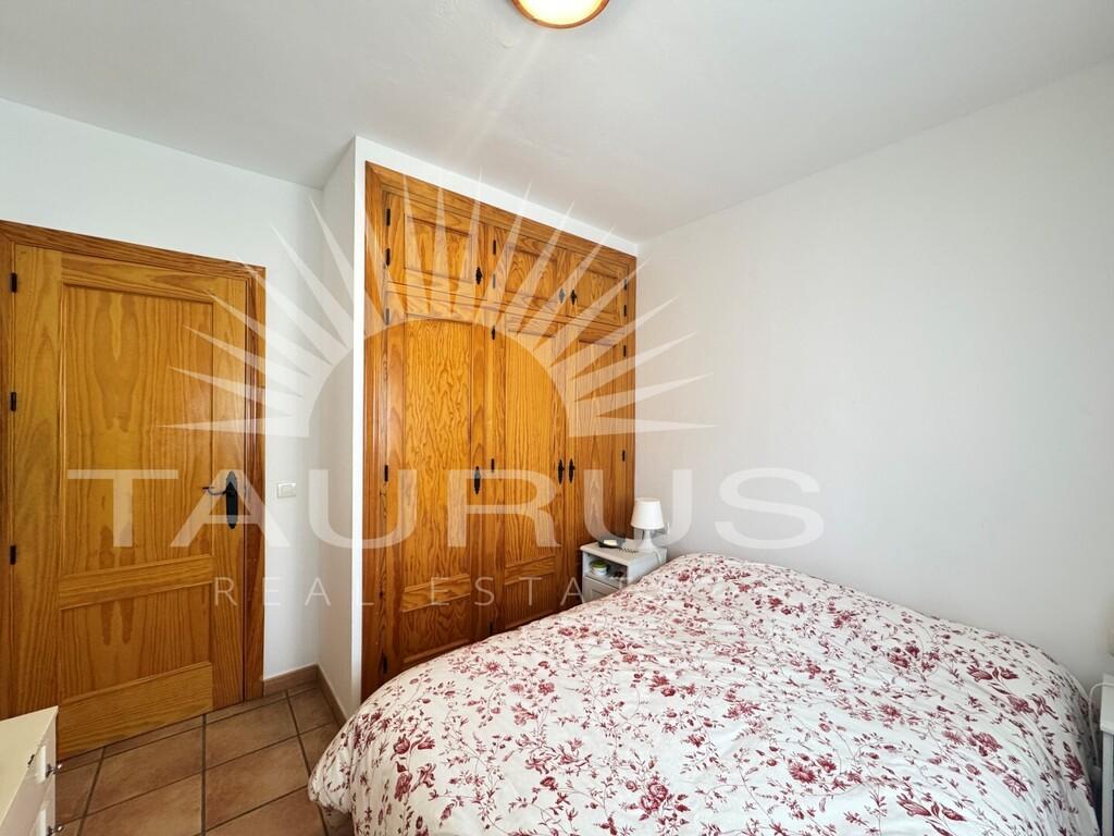 Villa for Sale in Canillas de Albaida