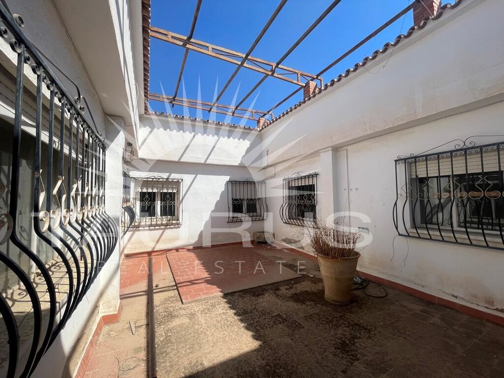 Premise for Sale in Vélez-Málaga